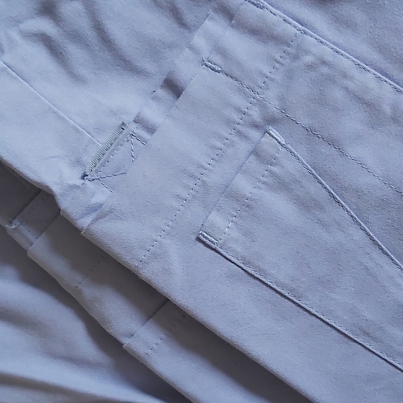 7pcs Assorted Scrub Bundle - Picture 5 of 6